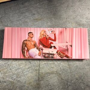 24 Karat Skin Frost Pro Highlighter Palette